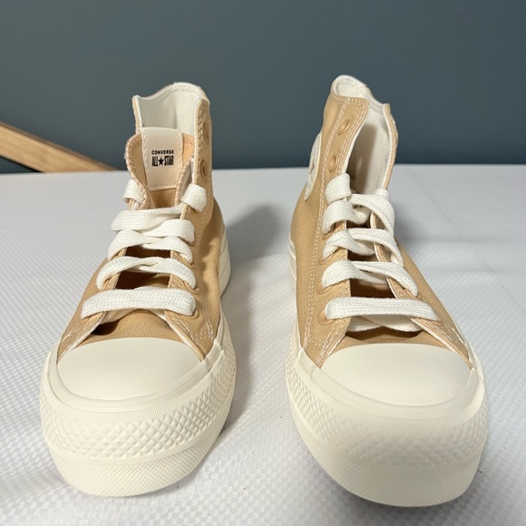 NEW CONVERSE CHUCK TAYLOR ALL STAR LIFT PLATFORM CASUAL SHOES WOMEN’S SIZE: 7.5 - Picture 8 of 15